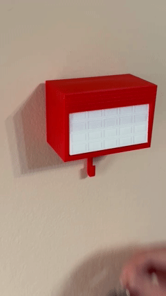 GIF stavljanja i skidanja ključa s garažnog držača