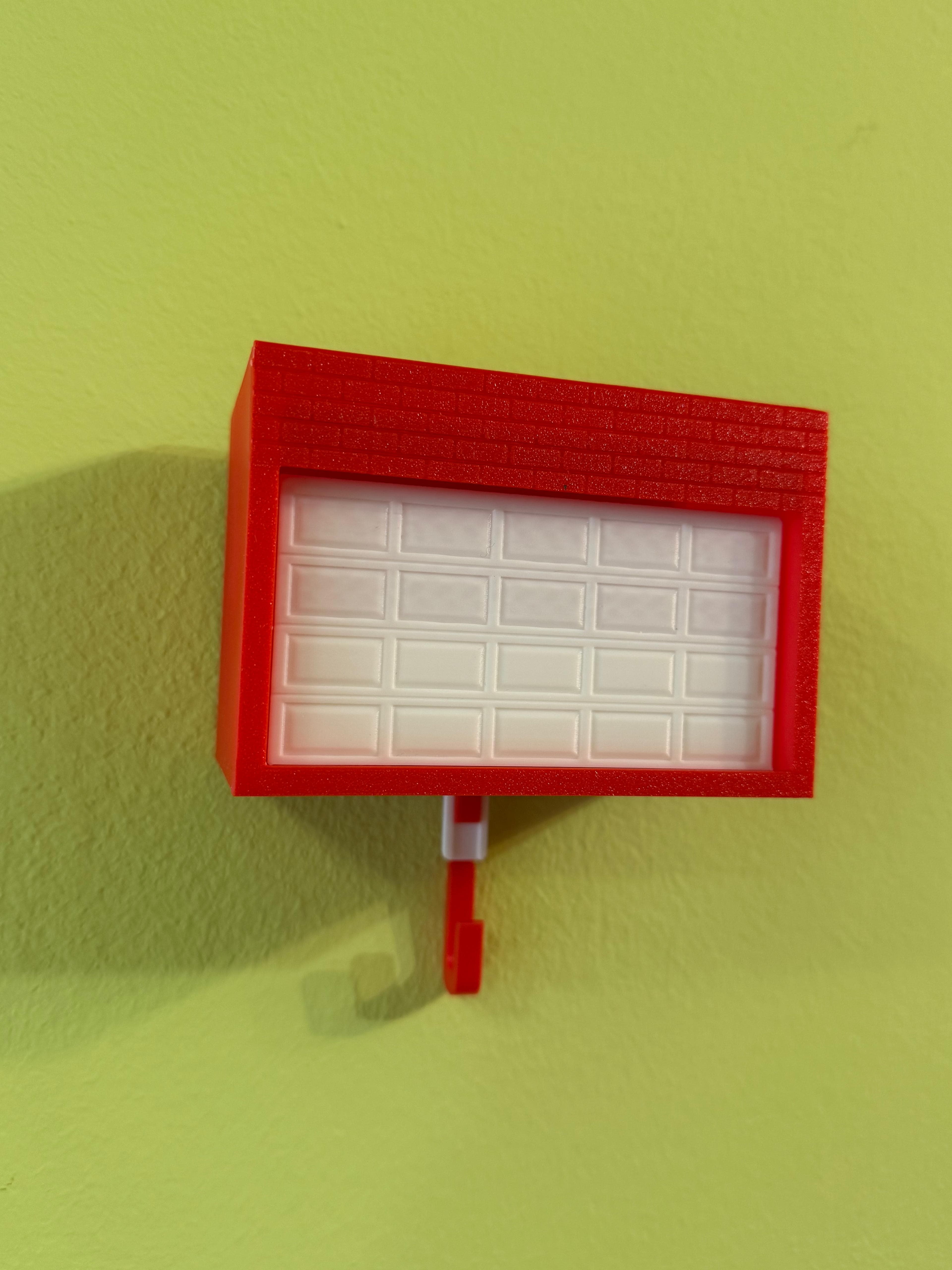 Zatvoren garažni držač ključeva